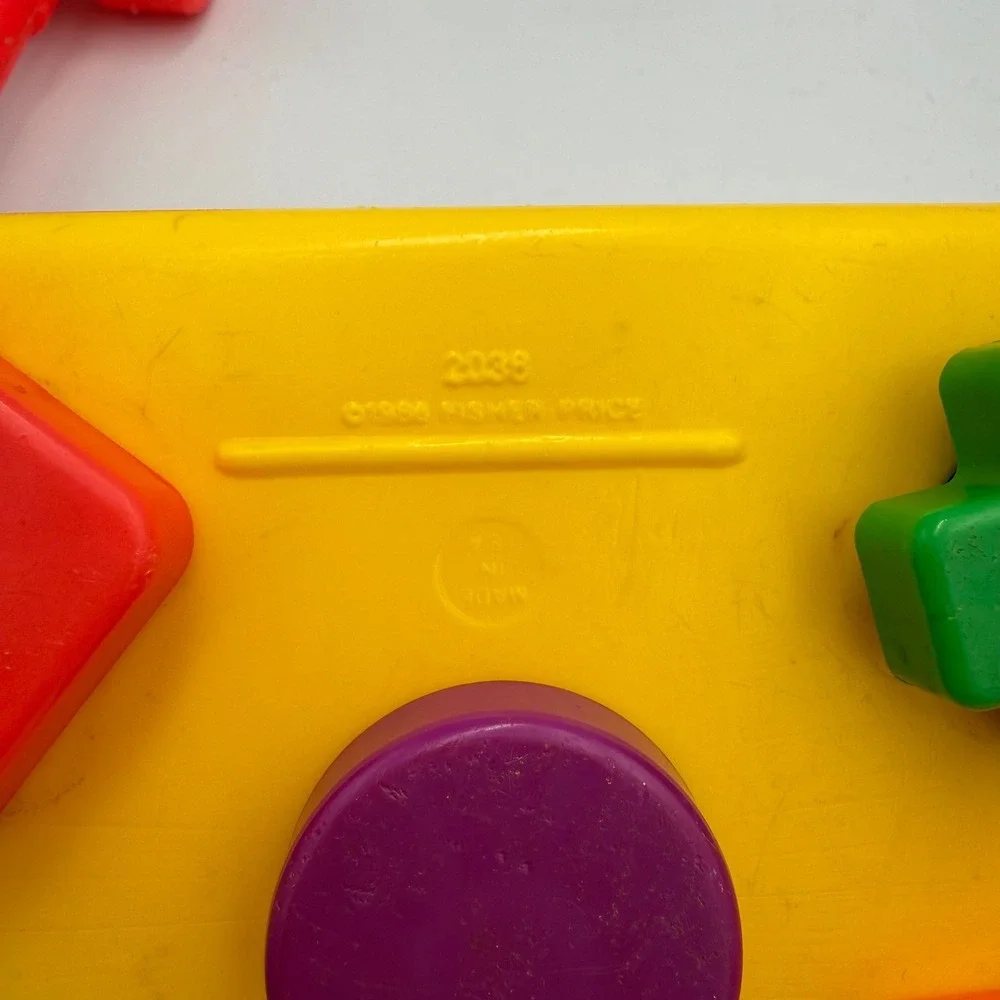 Vintage 1986 Fisher-Price Pound-A-Ball Shape Pounding Bench 2038 with Hammer